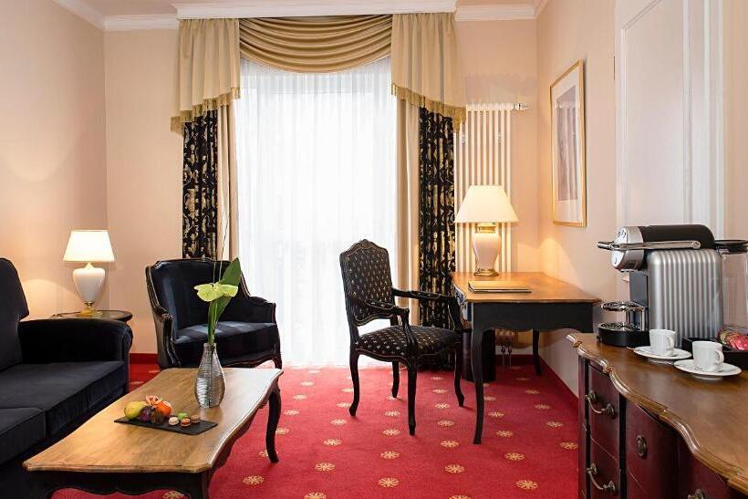 جناح كلاسيكي, Victor S Residenz Hotel Schloss Berg