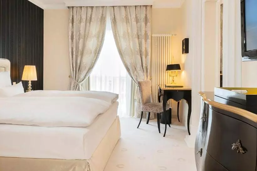Standard Room, Victor S Residenz Hotel Schloss Berg