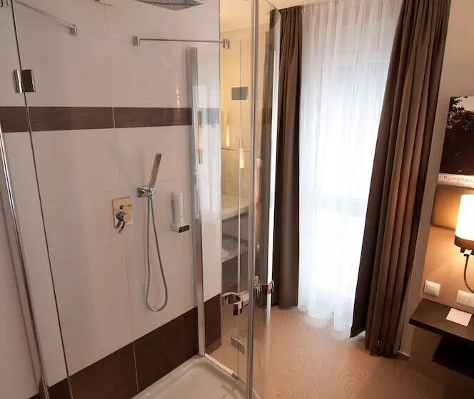 Deluxe-huone Puutarhanäkymä, Amalienburg   Boutique & Boarding