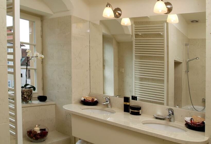 اتاق لوکس, Appia Hotel Residences