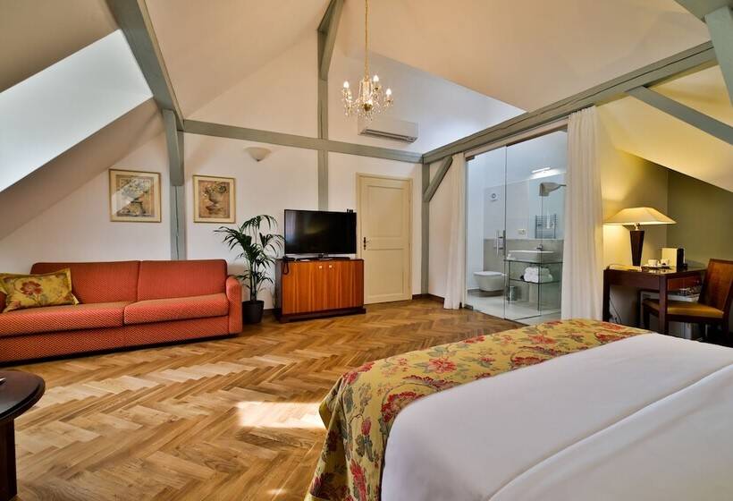 اتاق لوکس, Appia Hotel Residences