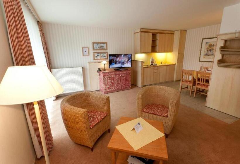 带1个卧室的舒适公寓, Dorint Strandresort & Spa Ostseebad Wustrow