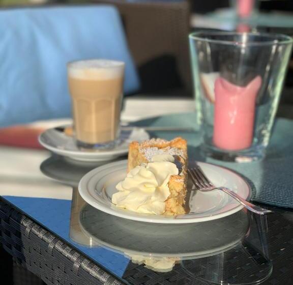 スタンダードシングルルーム, Reichels Park