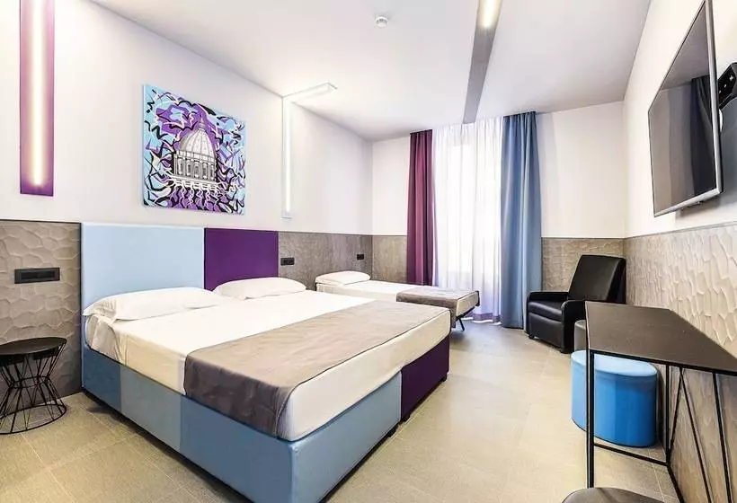 اتاق استاندارد سه نفره, Relais Dei Papi