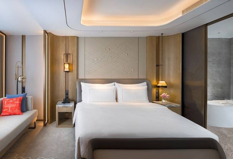 Pokój Executive, Shenzhenair International