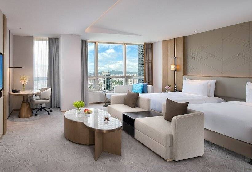 Pokój Executive, Shenzhenair International