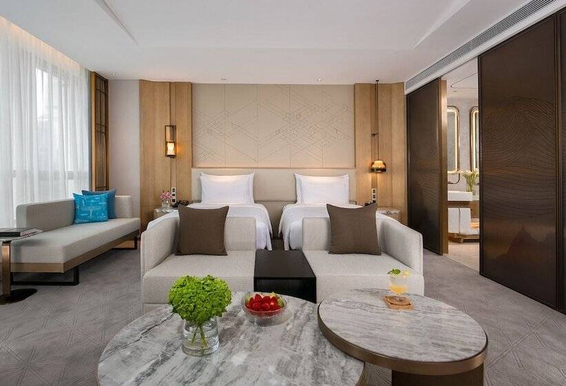 Pokój Executive, Shenzhenair International