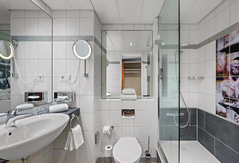 Номер Superior, Leonardo Hotel Esslingen