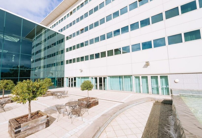 Номер Superior, Arora Hotel Gatwick