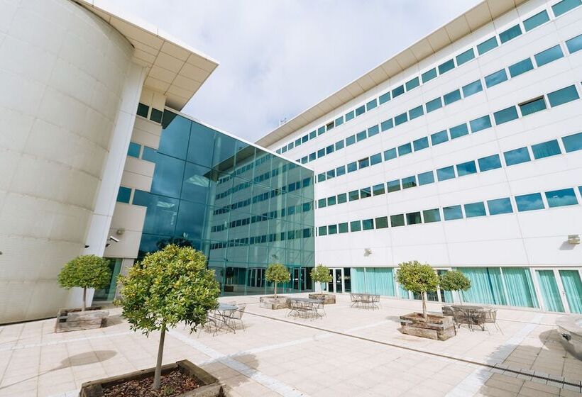 Номер Премиум, Arora Hotel Gatwick