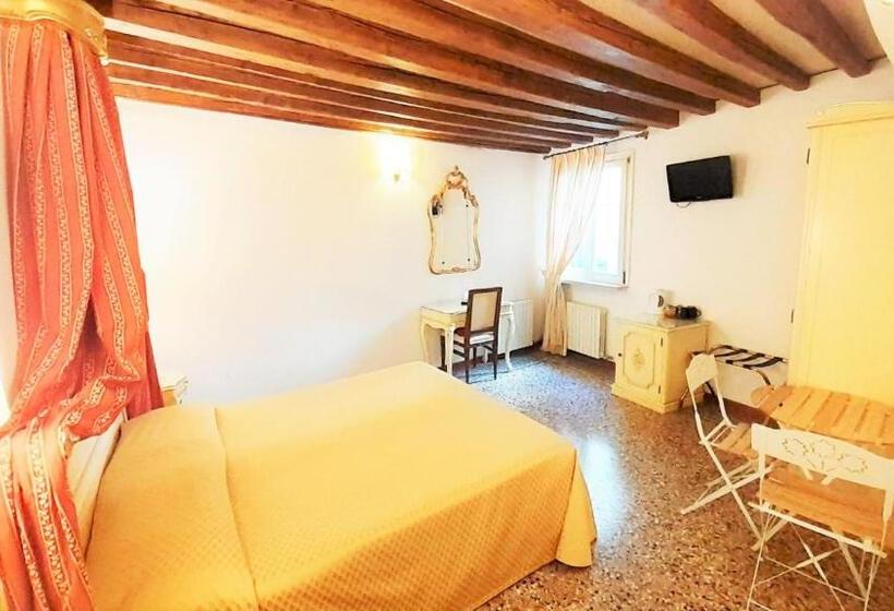 اتاق کلاسیک, Locanda Barbarigo