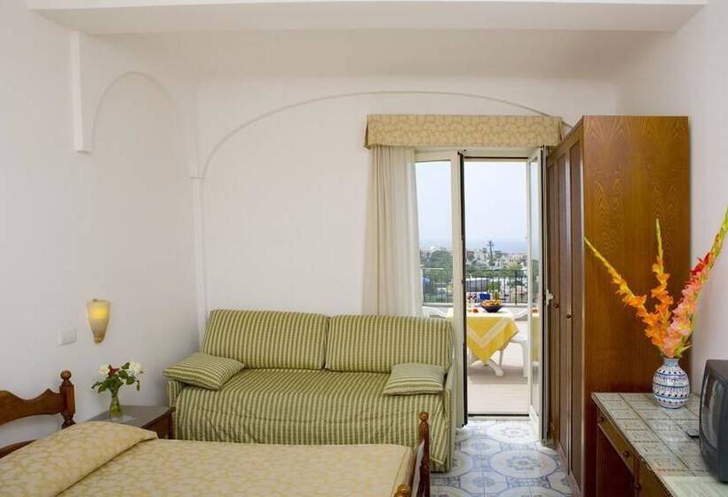 Номер Стандарт Трехместный, Casthotels Tramonto D Oro Terme