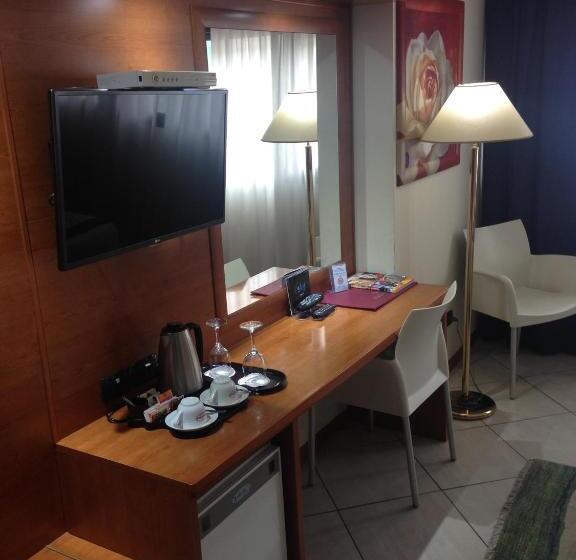 غرفة قياسية, Green Hotel Ninfa