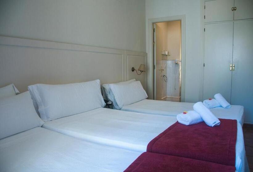 اتاق استاندارد سه نفره, Hostal Callejon Del Agua