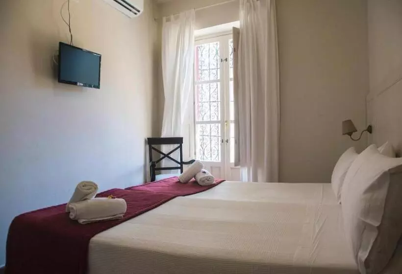 اتاق لوکس, Hostal Callejon Del Agua