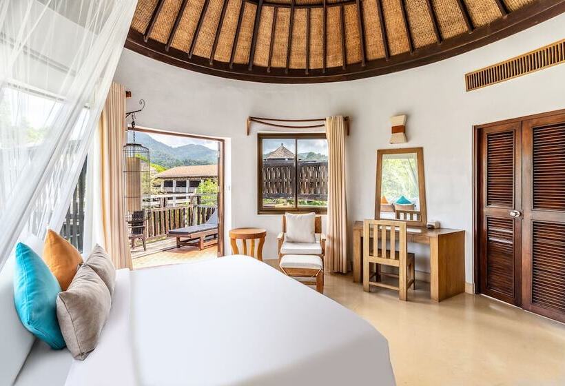 带观景的标准间, Aana Resort & Spa