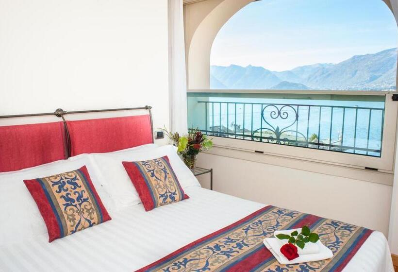 Superior room with lake view, Bellagio