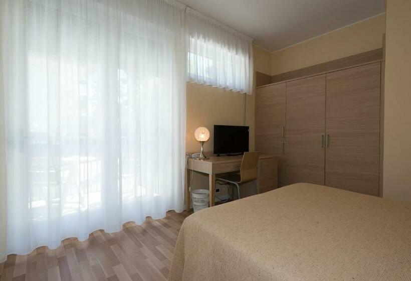 חדר סטנדרט עם מרפסת, Eurovil Garni