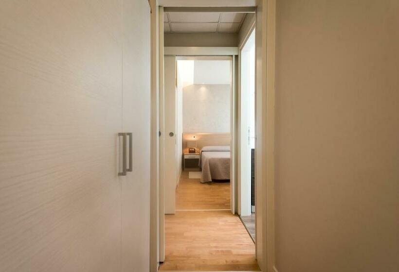 חדר סופריור לשלושה, Eurovil Garni