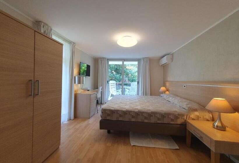 חדר סופריור, Eurovil Garni