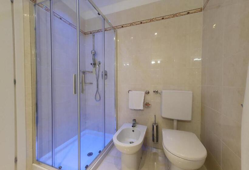 חדר סופריור, Eurovil Garni