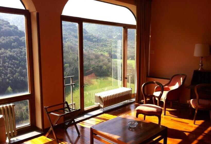 חדר סופריור, Gattapone