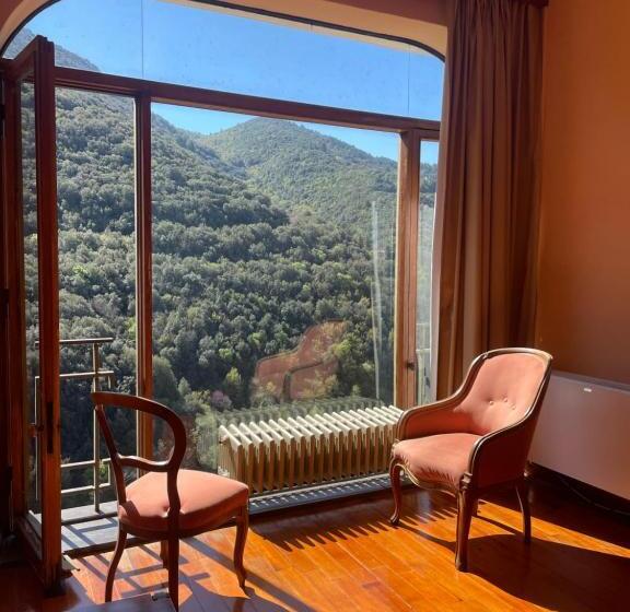 חדר סופריור, Gattapone