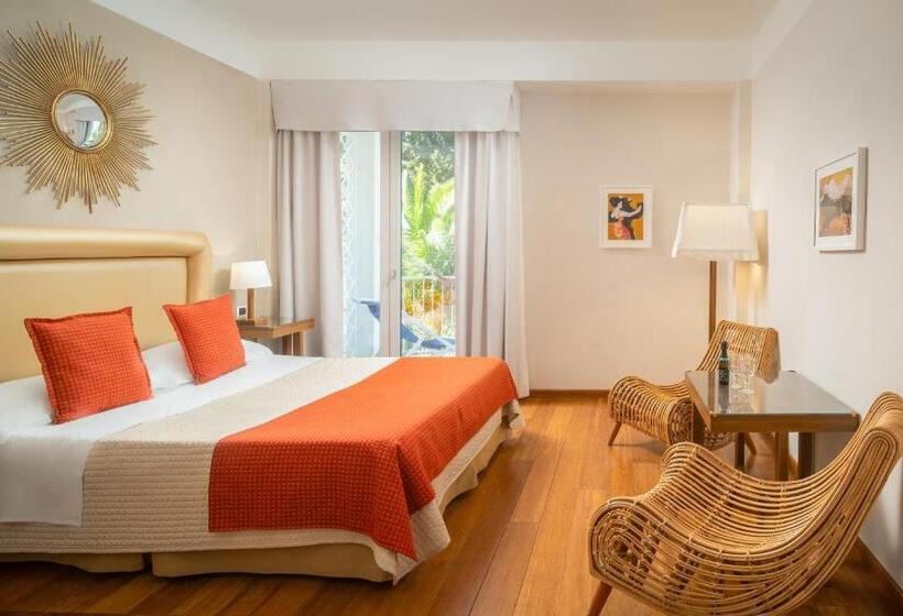 스탠다드 룸, Kalura