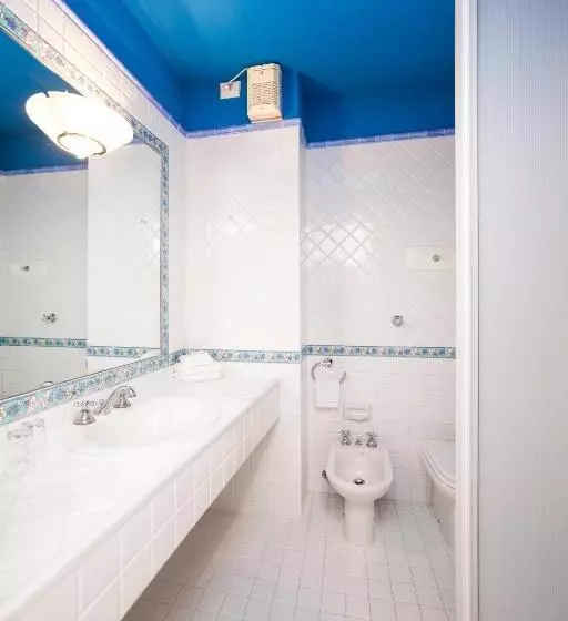 Triple Room Sea View, Kalura