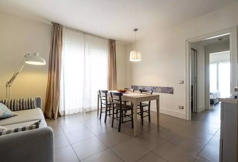 سوییت, Le Rose Suite