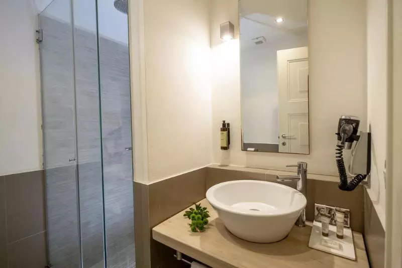 اتاق سوپریور, Le Rose Suite