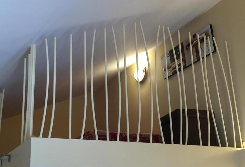 标准三人间, L’Ermita B&B