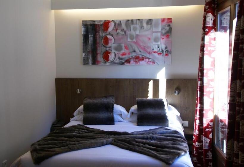 四人高级间, L’Ermita B&B