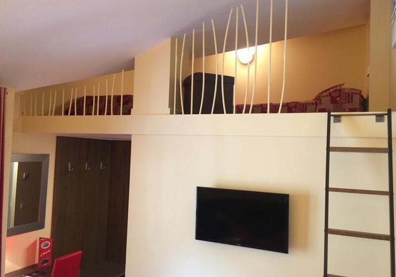 标准间, L’Ermita B&B