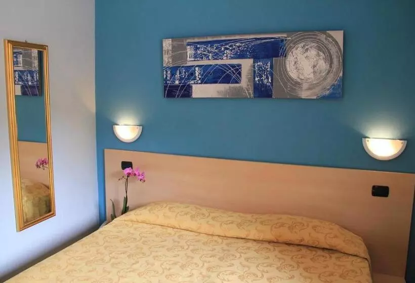 Chambre Classique, Lizard
