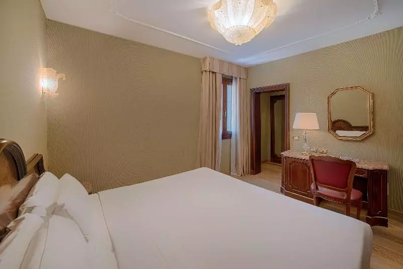 اتاق سوپریور, NH Venezia Santa Lucia