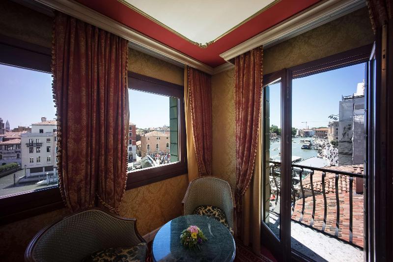 اتاق پرمیوم, NH Venezia Santa Lucia