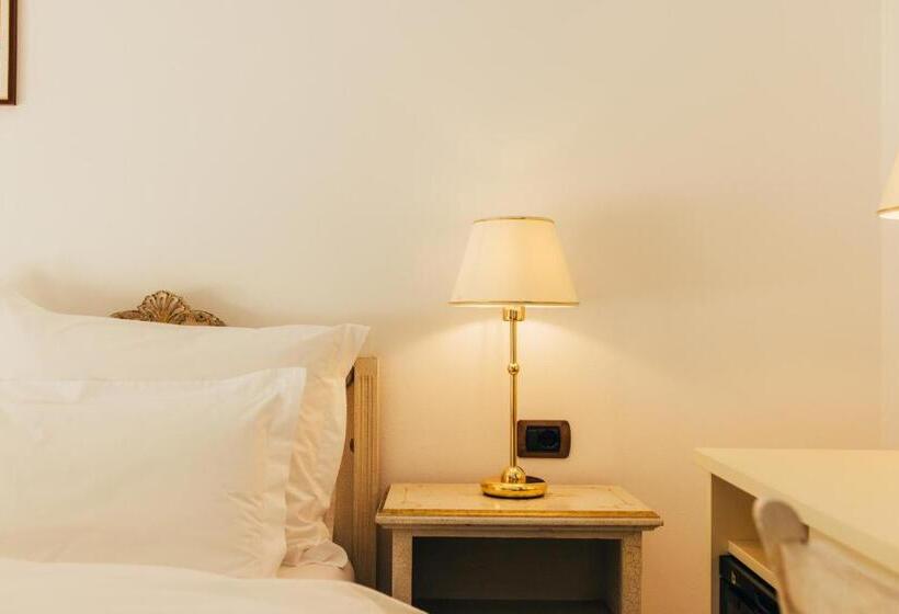 스탠다드 룸 산 전망, Orione Lake Front