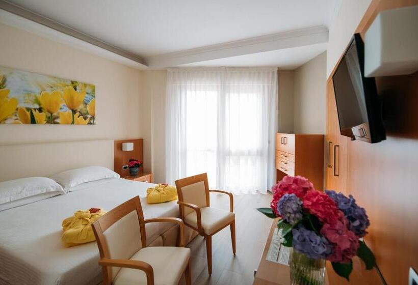 高级大房间, Terme Antoniano