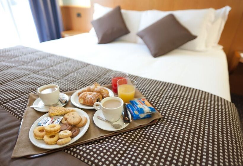 Полулюкс, Unaway Hotel Occhiobello