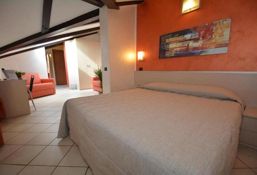 חדר סטנדרט לארבעה, Villa Glicini