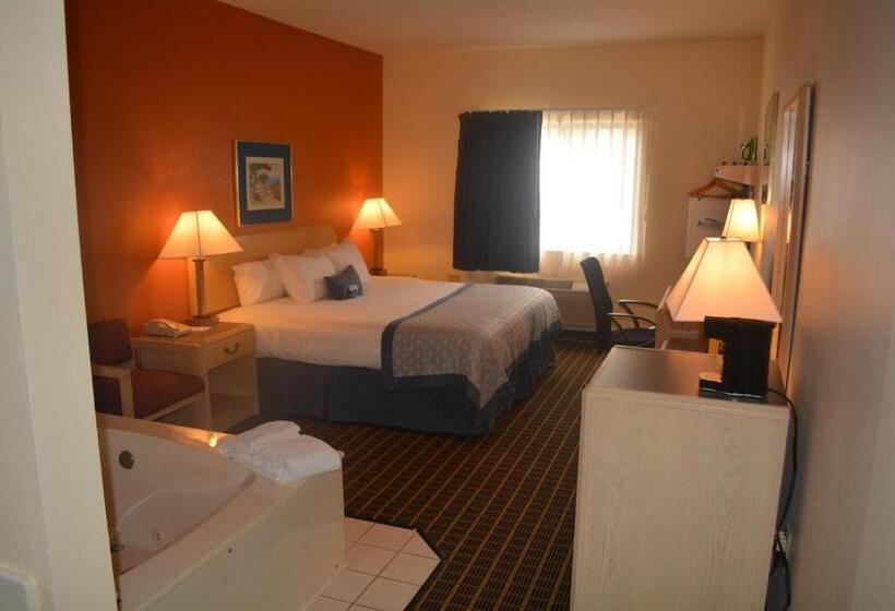 غرفة ديلوكس سرير كينج, Baymont By Wyndham South Haven