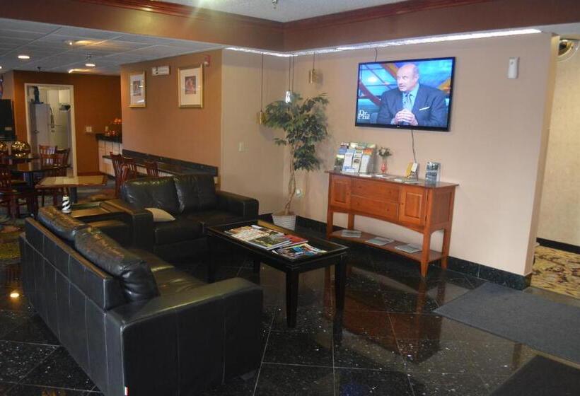 غرفة ديلوكس سرير كينج, Baymont By Wyndham South Haven