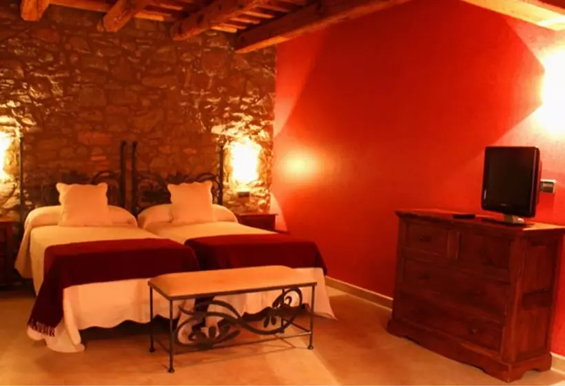 Standard Room, Cal Majoral