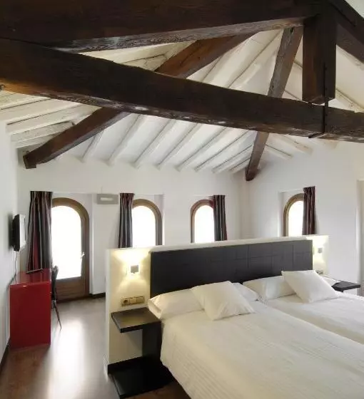 Habitació Superior, Cienbalcones