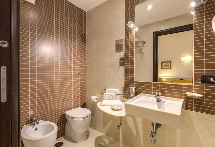 Economy Kamer, Everest Inn Rome