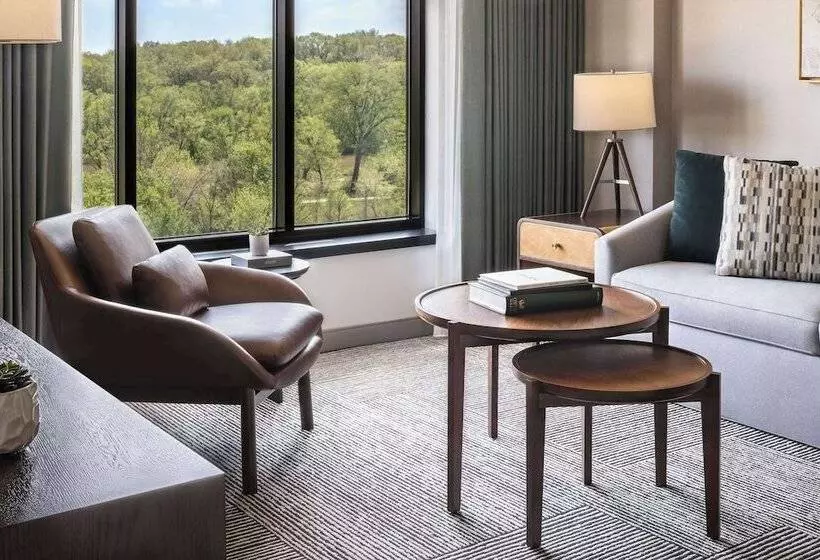 リバービュースイート, Hyatt Regency Coralville