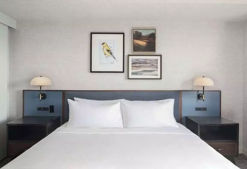 リバービュースイート, Hyatt Regency Coralville