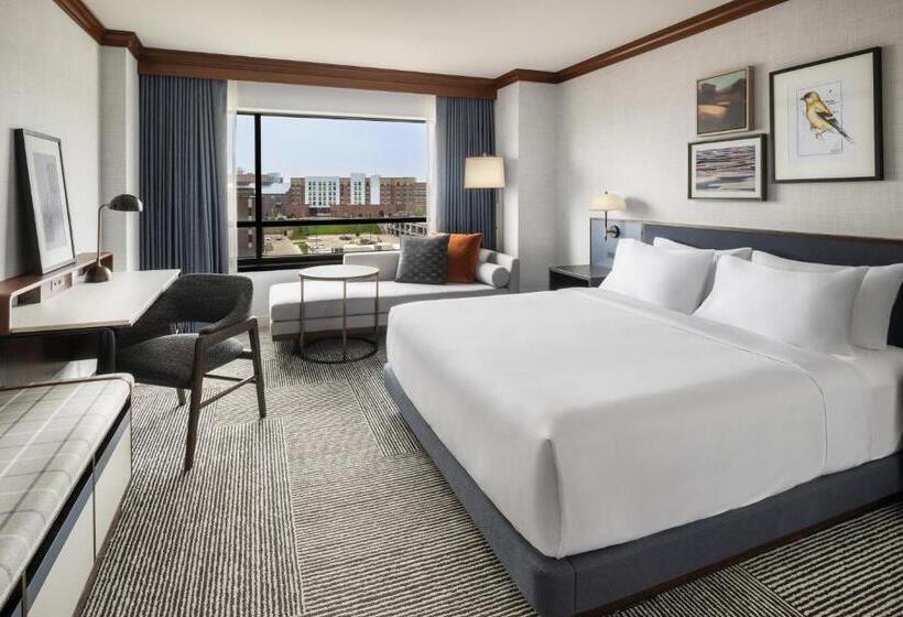 غرفة قياسية سرير كينج, Hyatt Regency Coralville