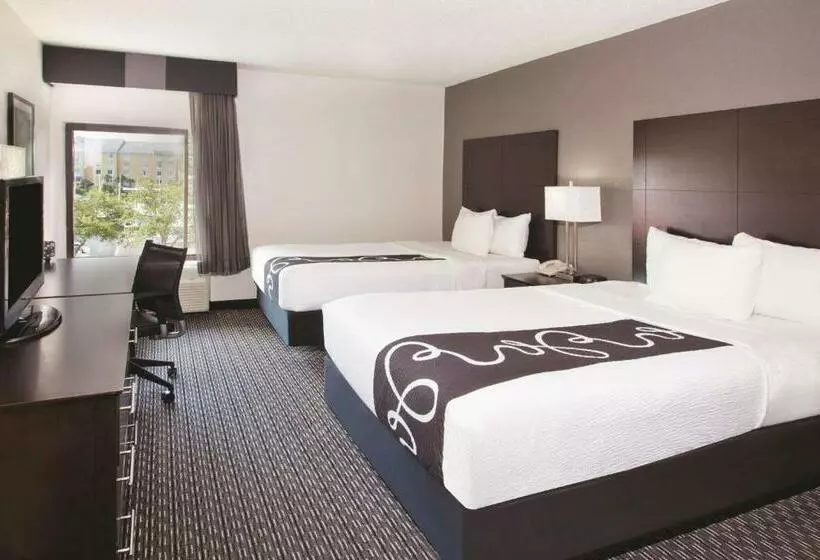 2ダブルベッドのスタンダードルーム, La Quinta By Wyndham Charleston Riverview
